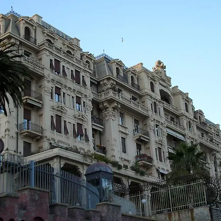 Lejlighed Royal Genova